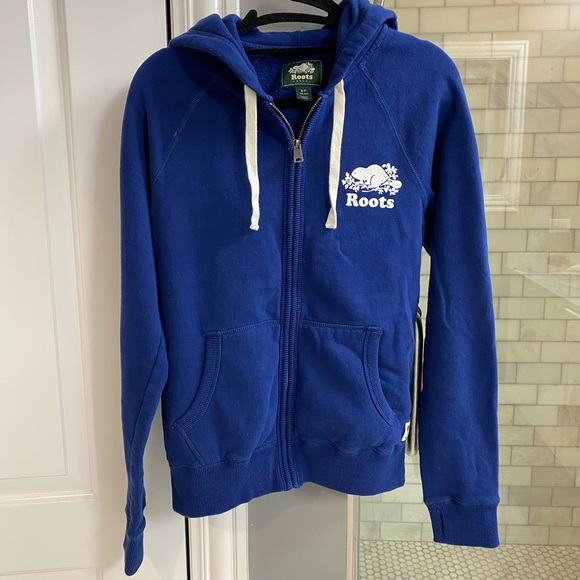 roots blue hoodie